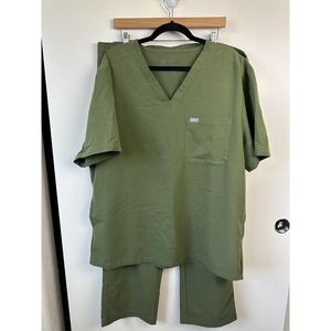 Figs Set Chisec Top & Cairo Cargo Scrub Pants in Dark Olive Mens Size XXL/S